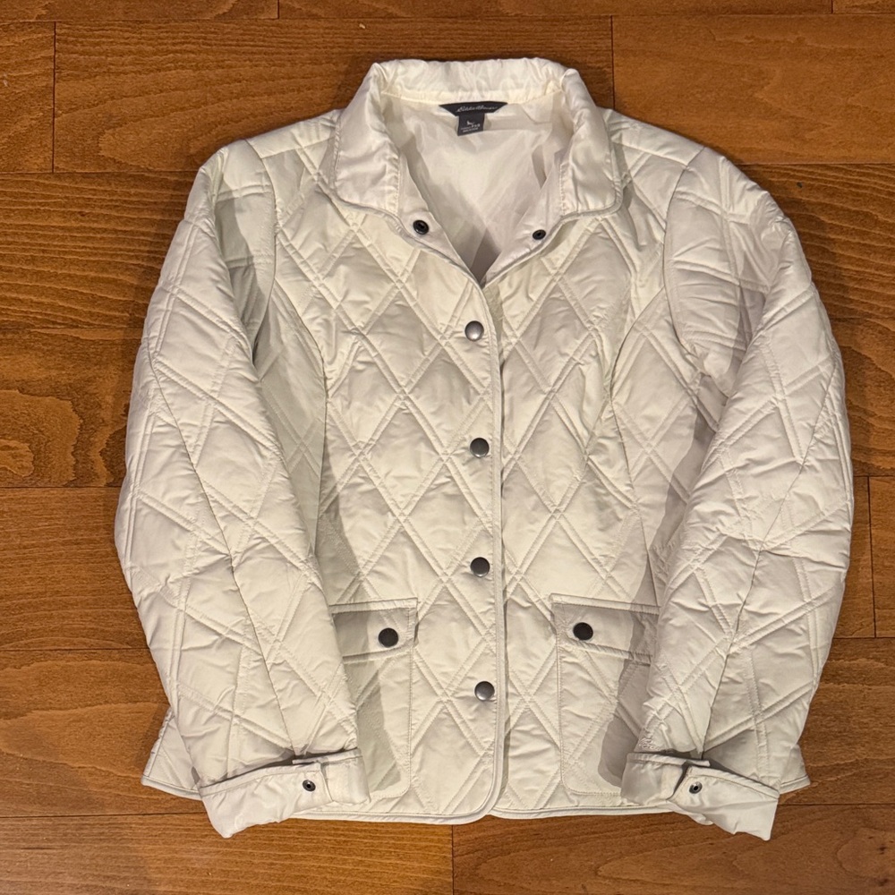Eddie Bauer Women's Cream Quilted Puffer‎ Jacket NWOT Snap petite XS